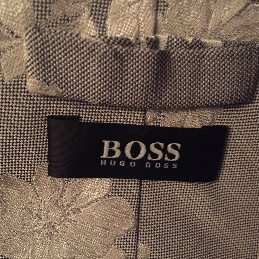 Hugo Boss silk - Picture 4 of 5